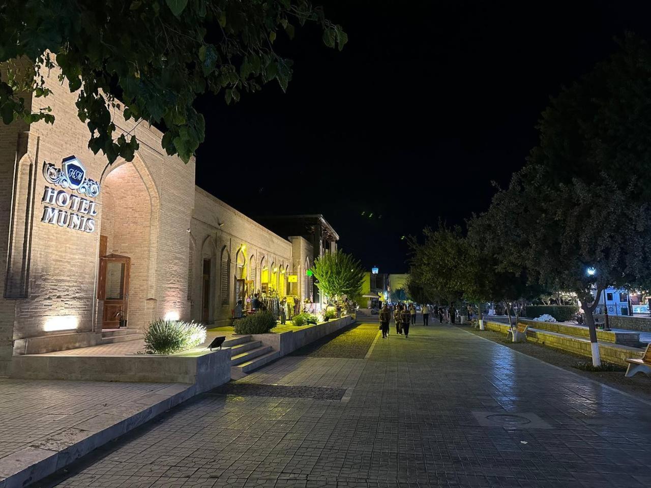 Munis Hotel Bukhara Exterior foto